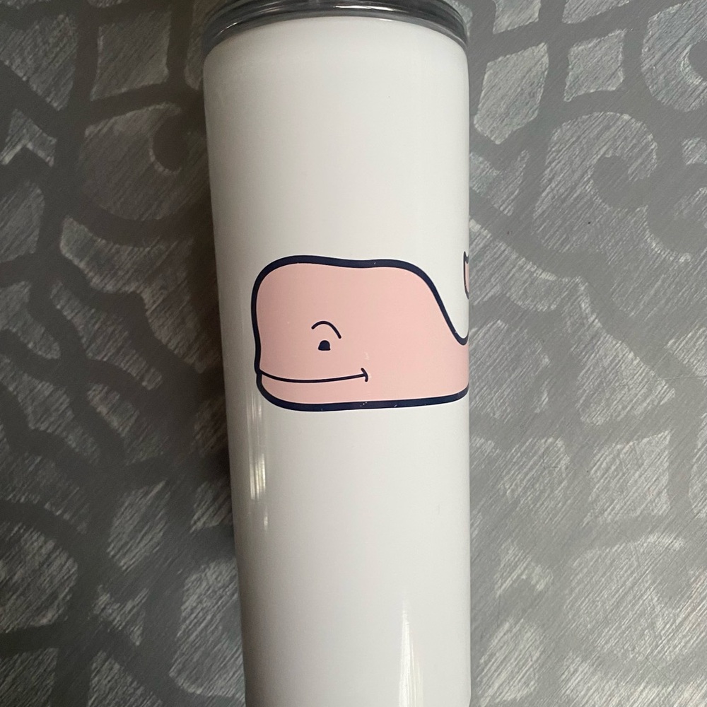 Vineyard‎ vines white stainless steel 22.5 oz tumbler pink whale logo - no straw